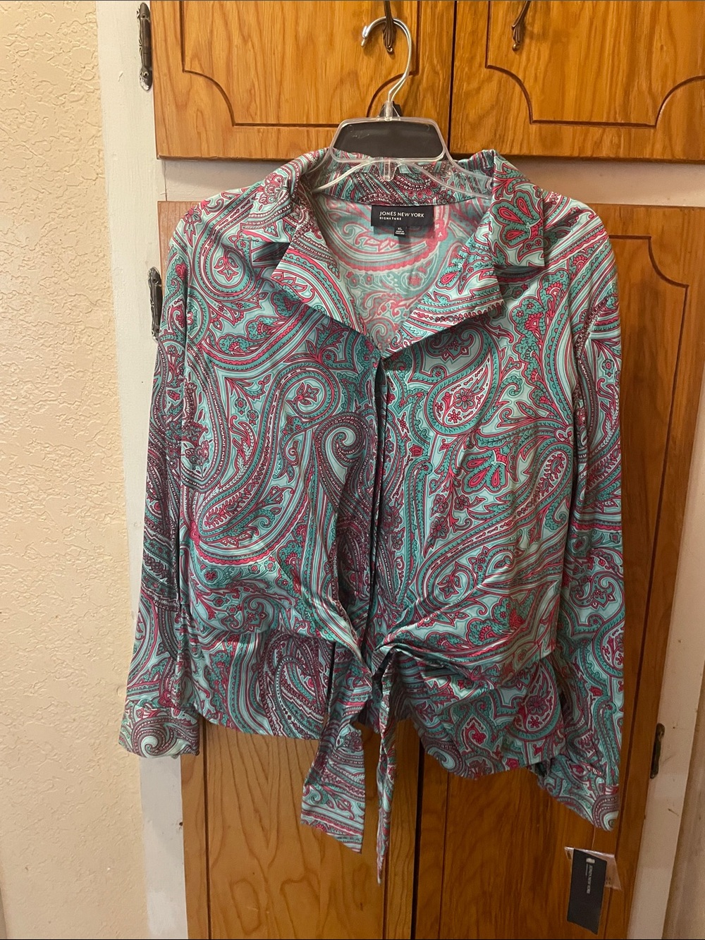 Jones New York Teal & Burgundy Paisley Tie-Front Blouse